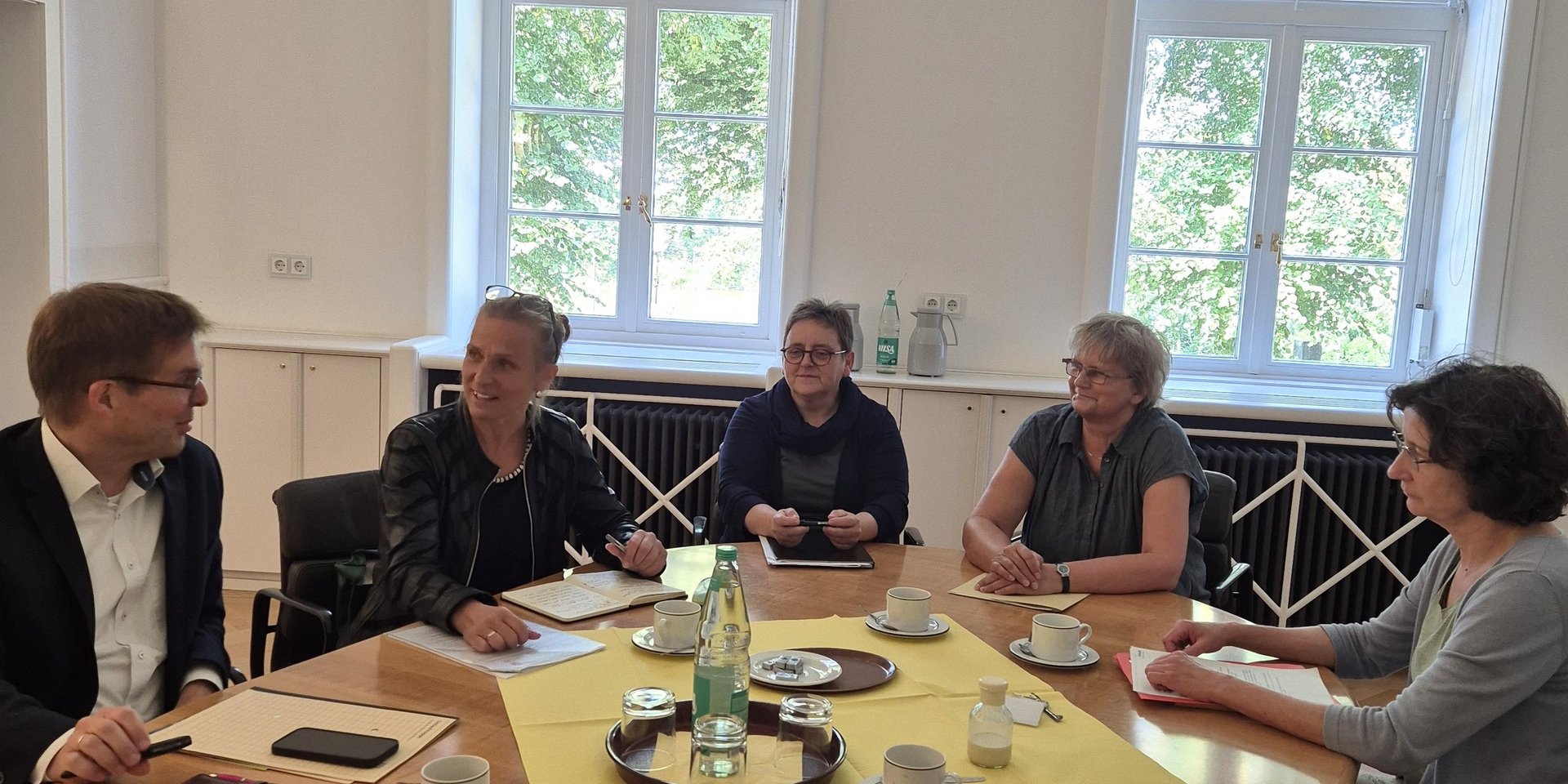 Chancenaufenthaltsrecht: Katja Keul zu Besuch beim Landkreis Nienburg